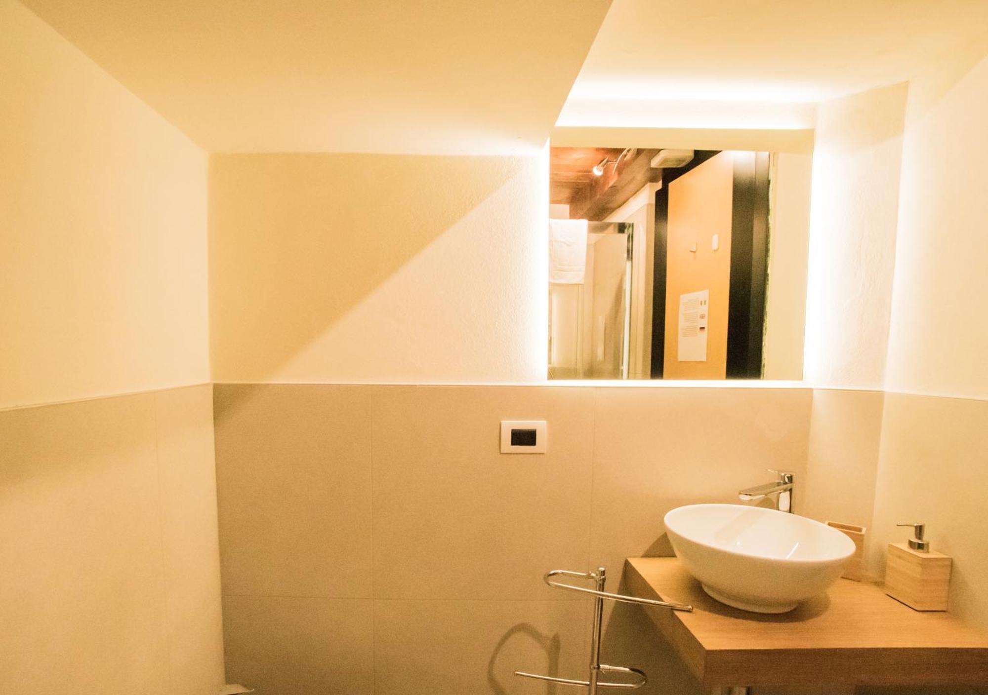 Appartamento Sweet เวโรนา ภายนอก รูปภาพ